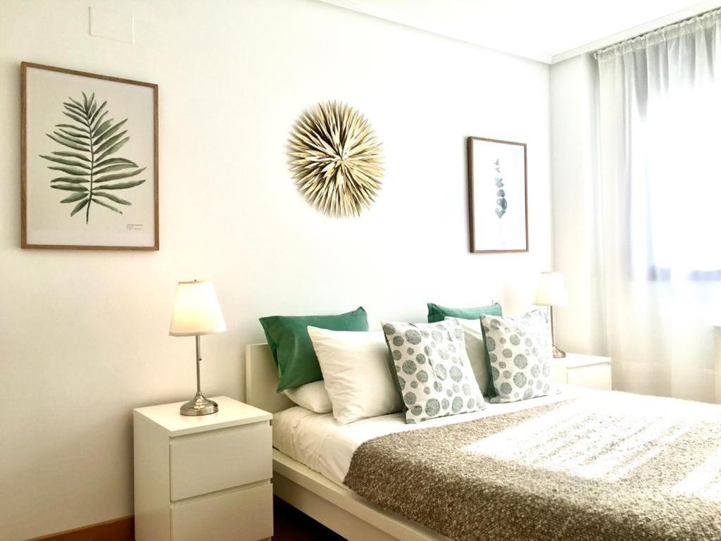 Apartamento 1 Centrico Garaje Wi-Fi Para Trabajar Apartment กาสโตร-อูร์เดียเลส ภายนอก รูปภาพ