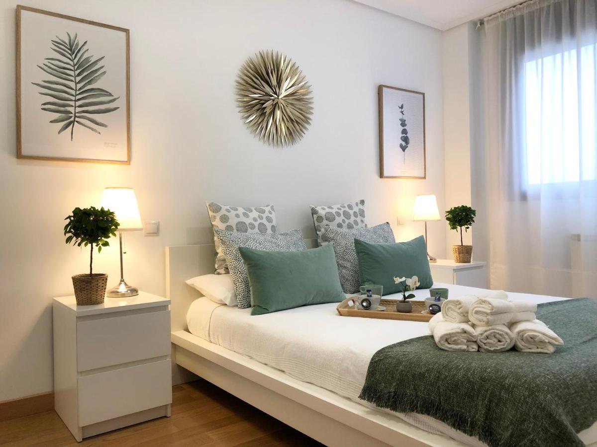 Apartamento 1 Centrico Garaje Wi-Fi Para Trabajar Apartment กาสโตร-อูร์เดียเลส ภายนอก รูปภาพ