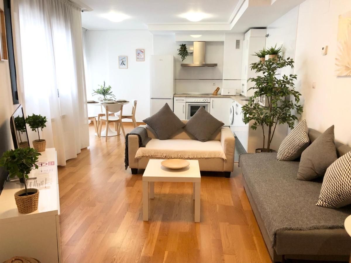 Apartamento 1 Centrico Garaje Wi-Fi Para Trabajar Apartment กาสโตร-อูร์เดียเลส ภายนอก รูปภาพ