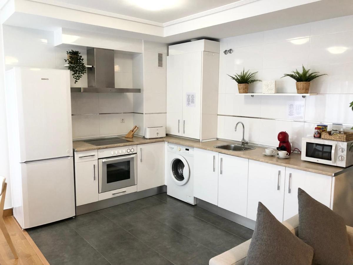 Apartamento 1 Centrico Garaje Wi-Fi Para Trabajar Apartment กาสโตร-อูร์เดียเลส ภายนอก รูปภาพ